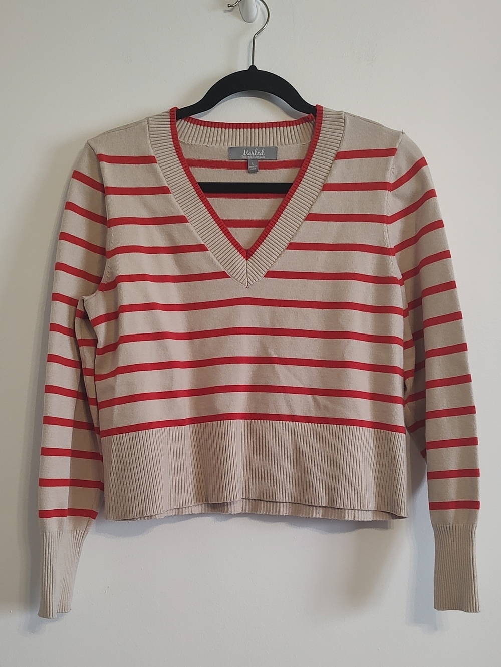 Marled Beige with Red Stripe V-Neck Knit Sweater